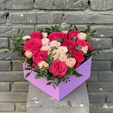 Цветочная композиция из Розы в коробке в Старом Осколе