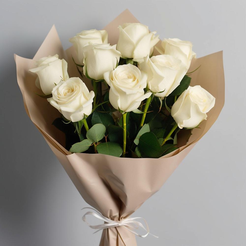 Букет 9 Белых роз Эдлесс Лав в Старом Осколе