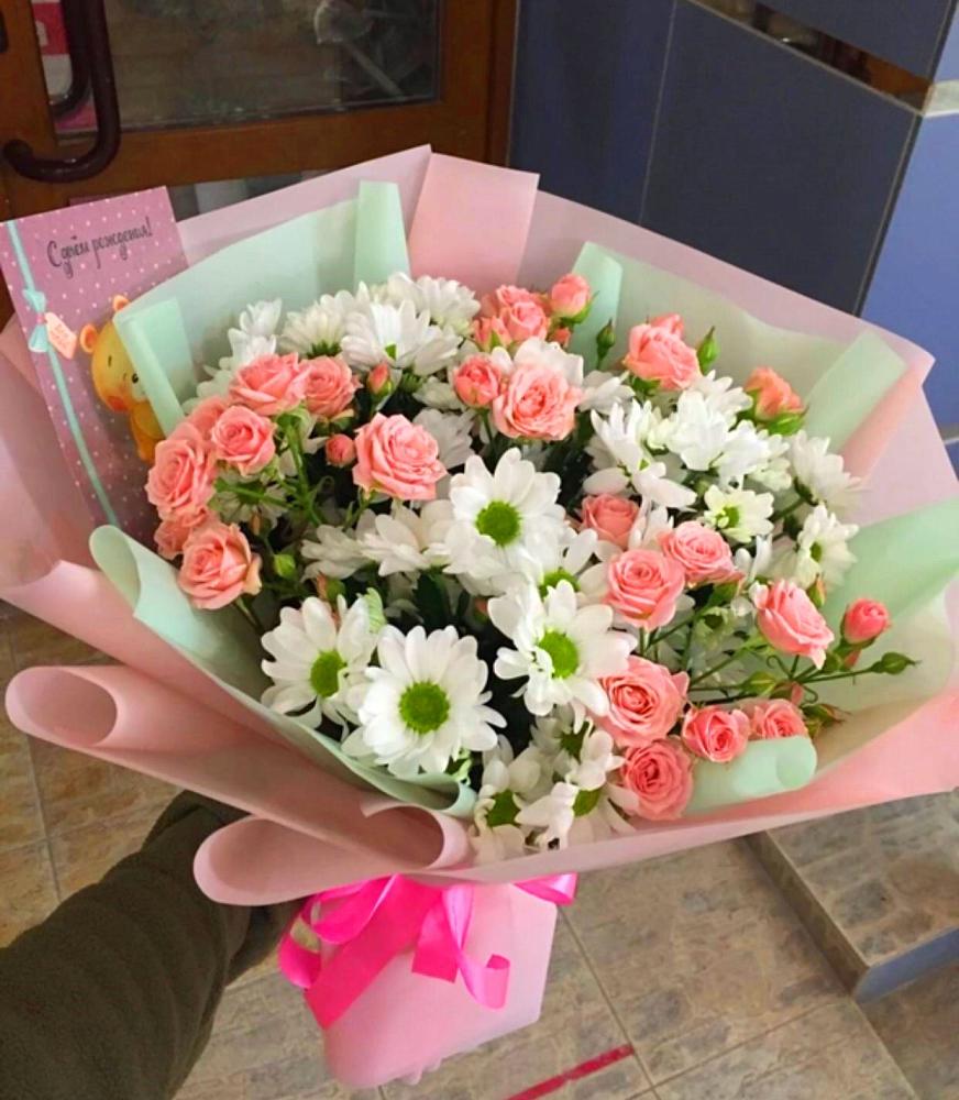 Букет цветов из: Розы и Хризантемы в Старом Осколе