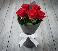 Букет 5 Красных роз Эдлесс Лав #REPLACE_PRED# Старом Осколе