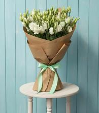 Букет цветов из:  Лизиантусы в Старом Осколе