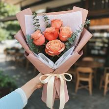 Букет цветов из:  Розы в Старом Осколе
