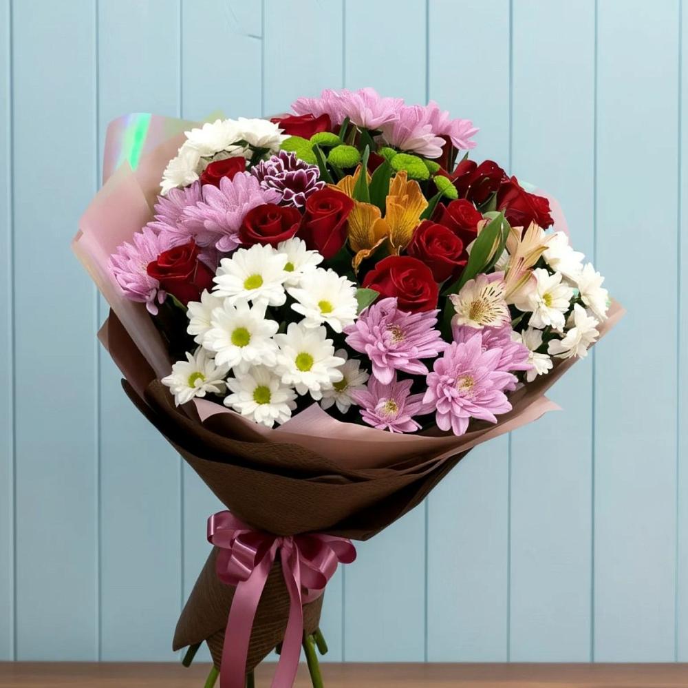 Букет цветов из: Розы, Хризантемы и Альстромерии в Старом Осколе