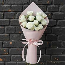 Букет цветов из:  Розы #REPLACE_PRED# Старом Осколе