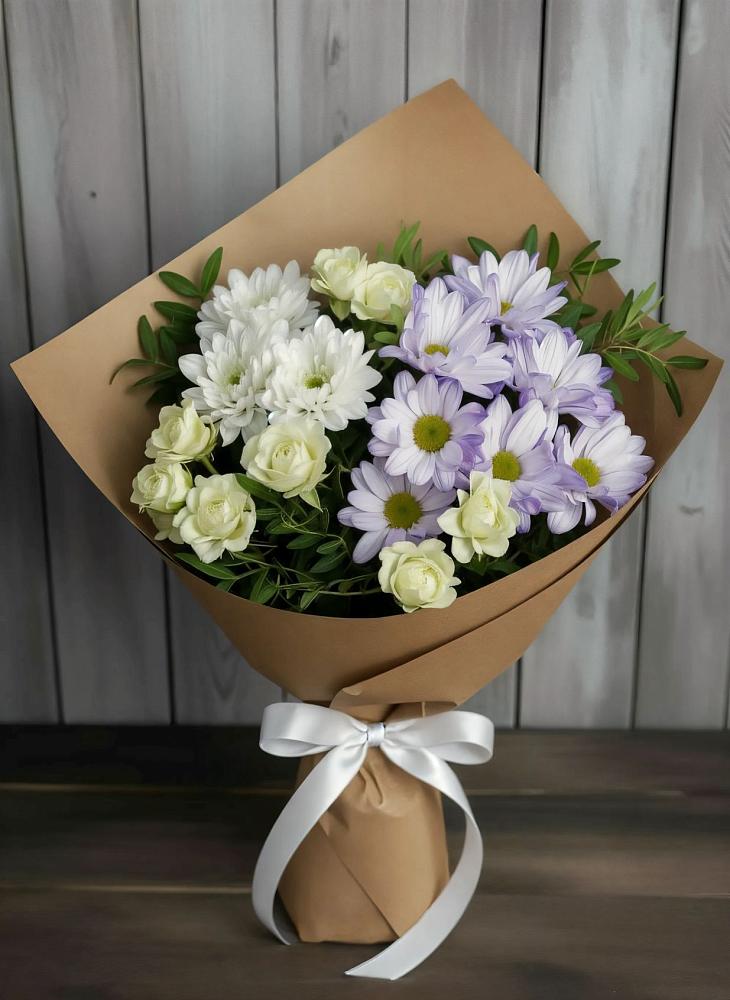 Букет цветов из: Хризантемы и Розы в Старом Осколе